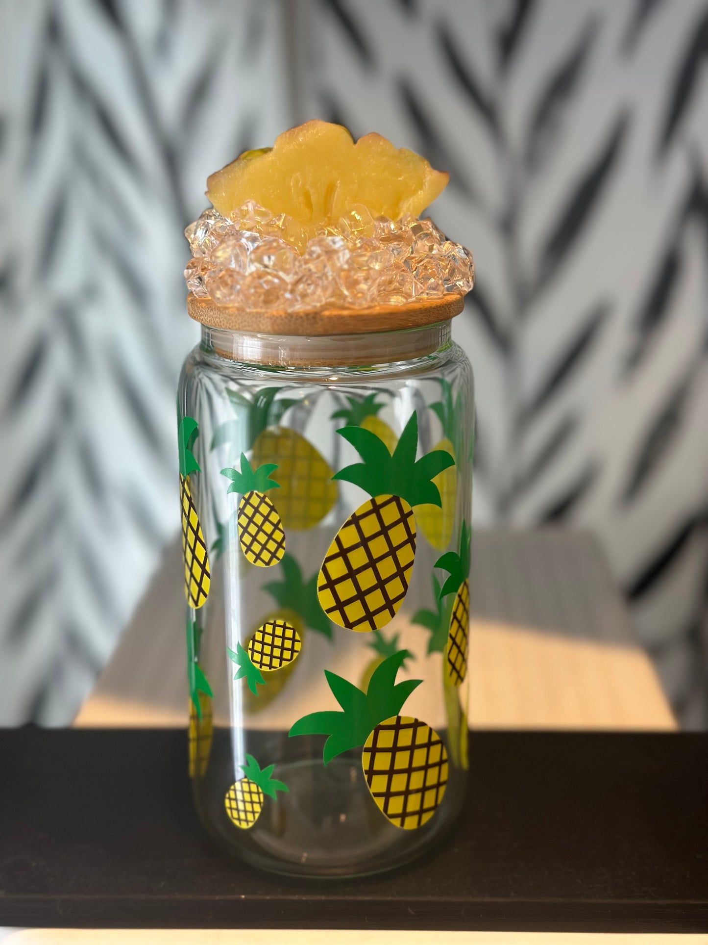 Pineapple 16oz Glass Can with Fruit Ice Lid