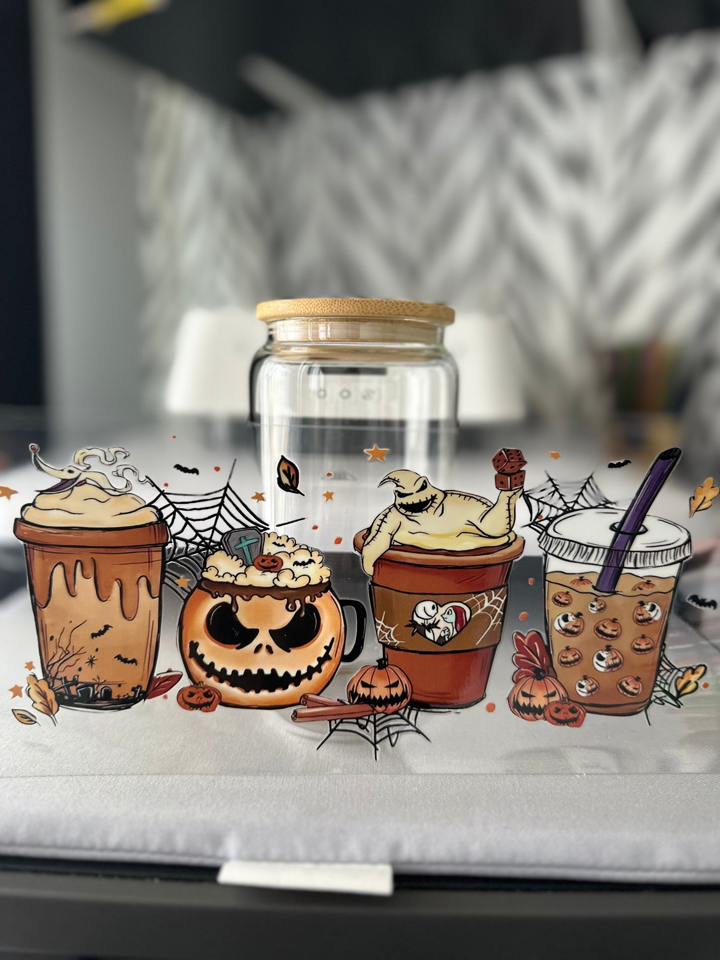 Fall Halloween Drinks 16oz Glass Can